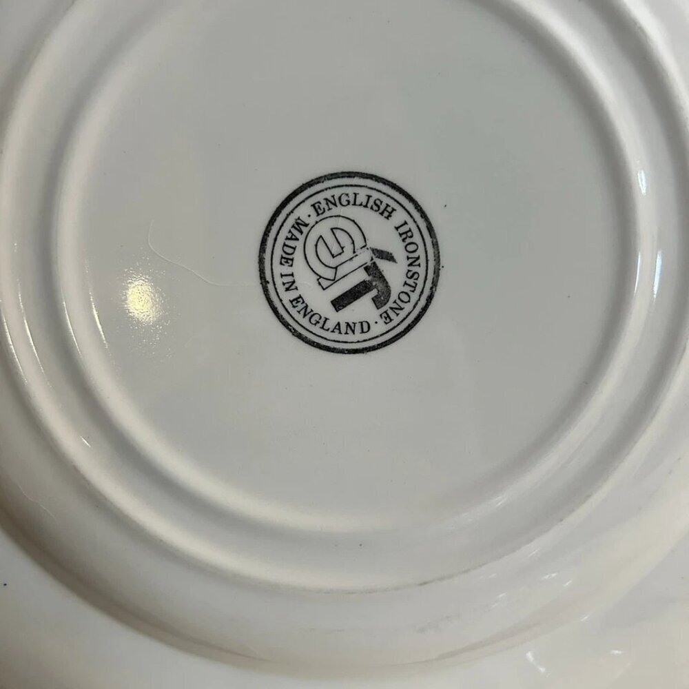 Pair of English Ironstone Blue & White Fruit & Leaves Dinner Plates - Picture 5 of 5
